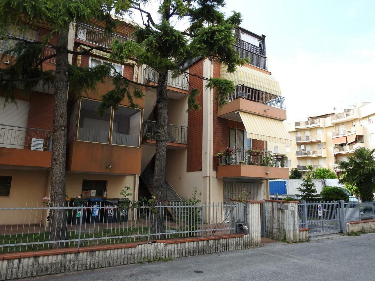 Ferienwohnung Casa Garbein Rimini Exterior foto
